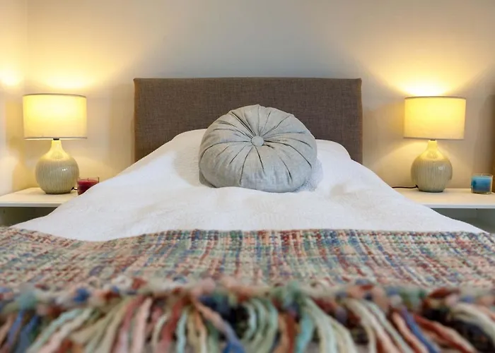 Lomond Serviced Apartments- Inglewood